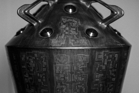 Amphora — detail 2